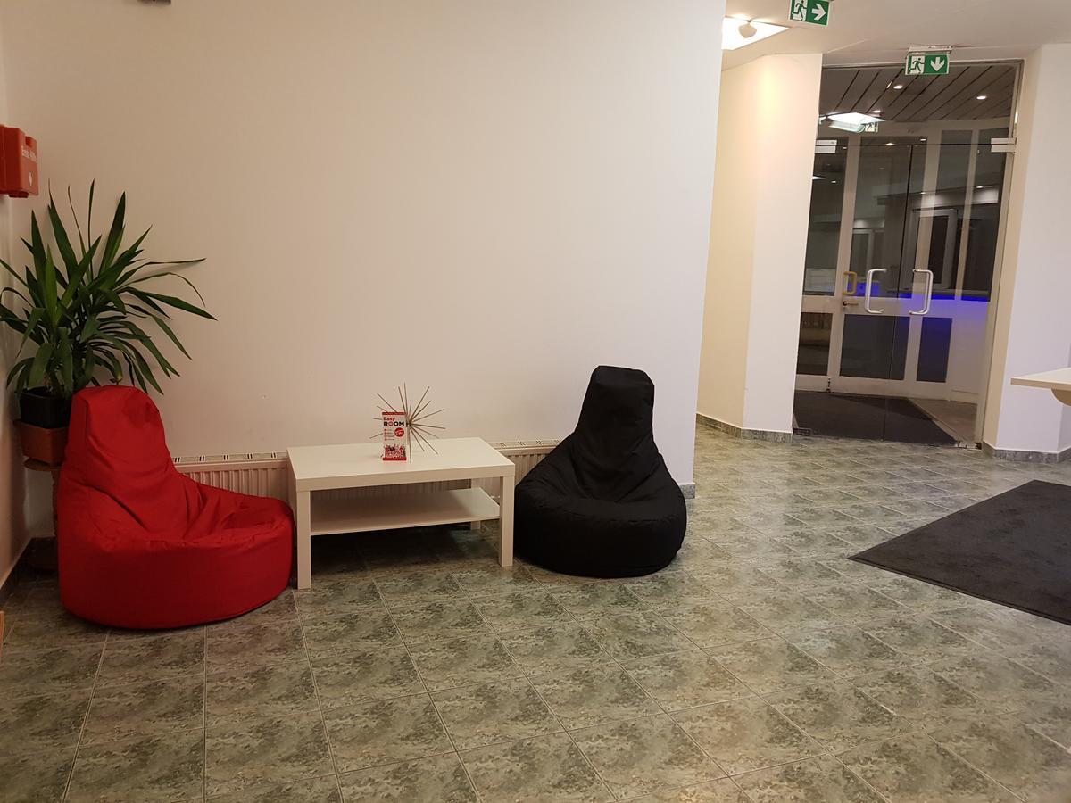 Easyroom Vienna - Low Budget Hostel Exterior photo