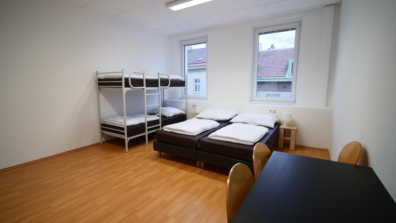 Easyroom Vienna - Low Budget Hostel Exterior photo