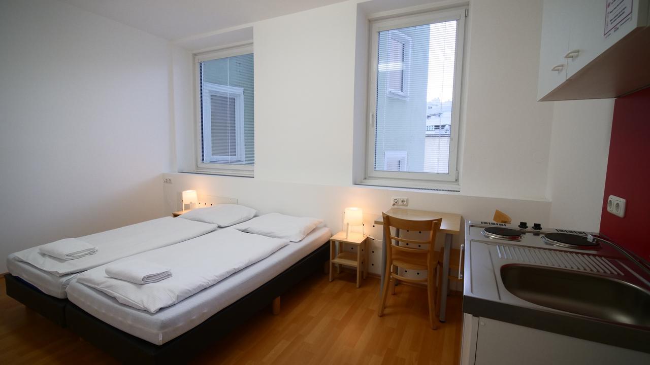 Easyroom Vienna - Low Budget Hostel Exterior photo