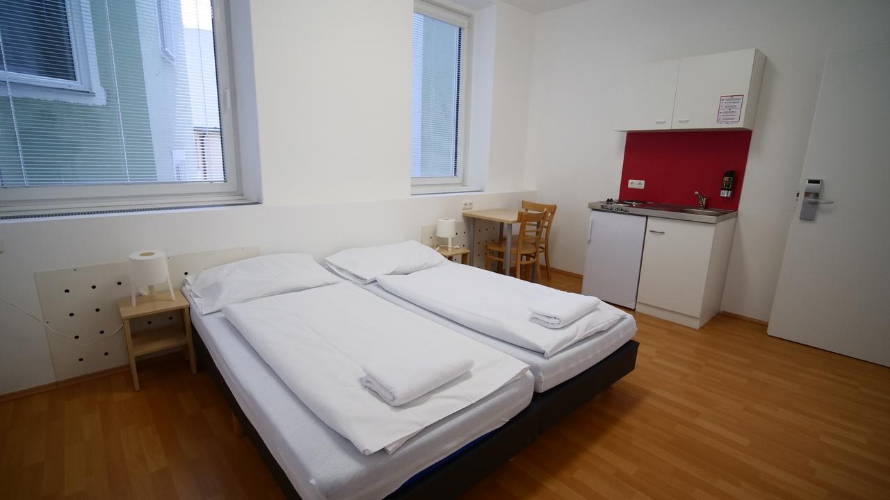 Easyroom Vienna - Low Budget Hostel Exterior photo